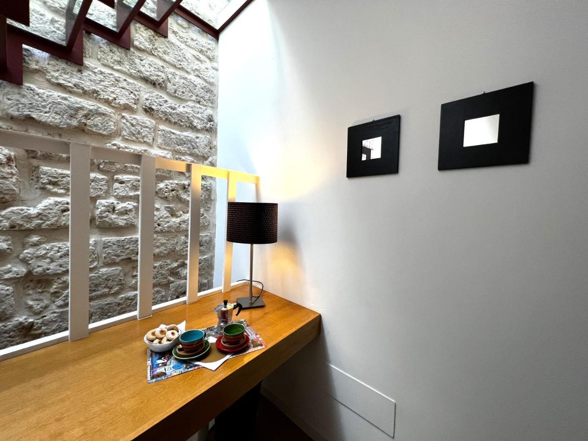 Apartmán Palazzo Barone,Nel Cuore Del Borgo Antico. Bari Exteriér fotografie