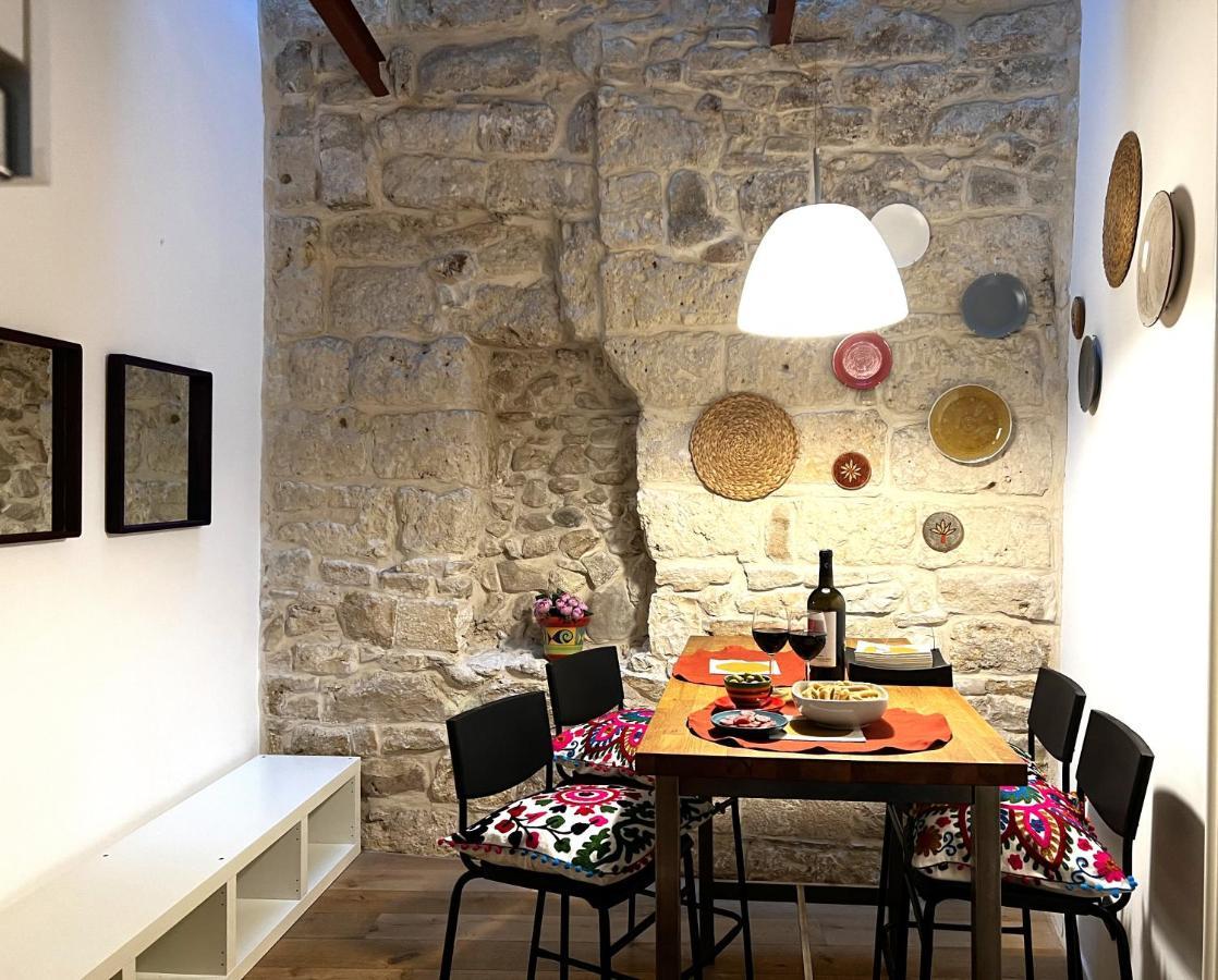 Apartmán Palazzo Barone,Nel Cuore Del Borgo Antico. Bari Exteriér fotografie